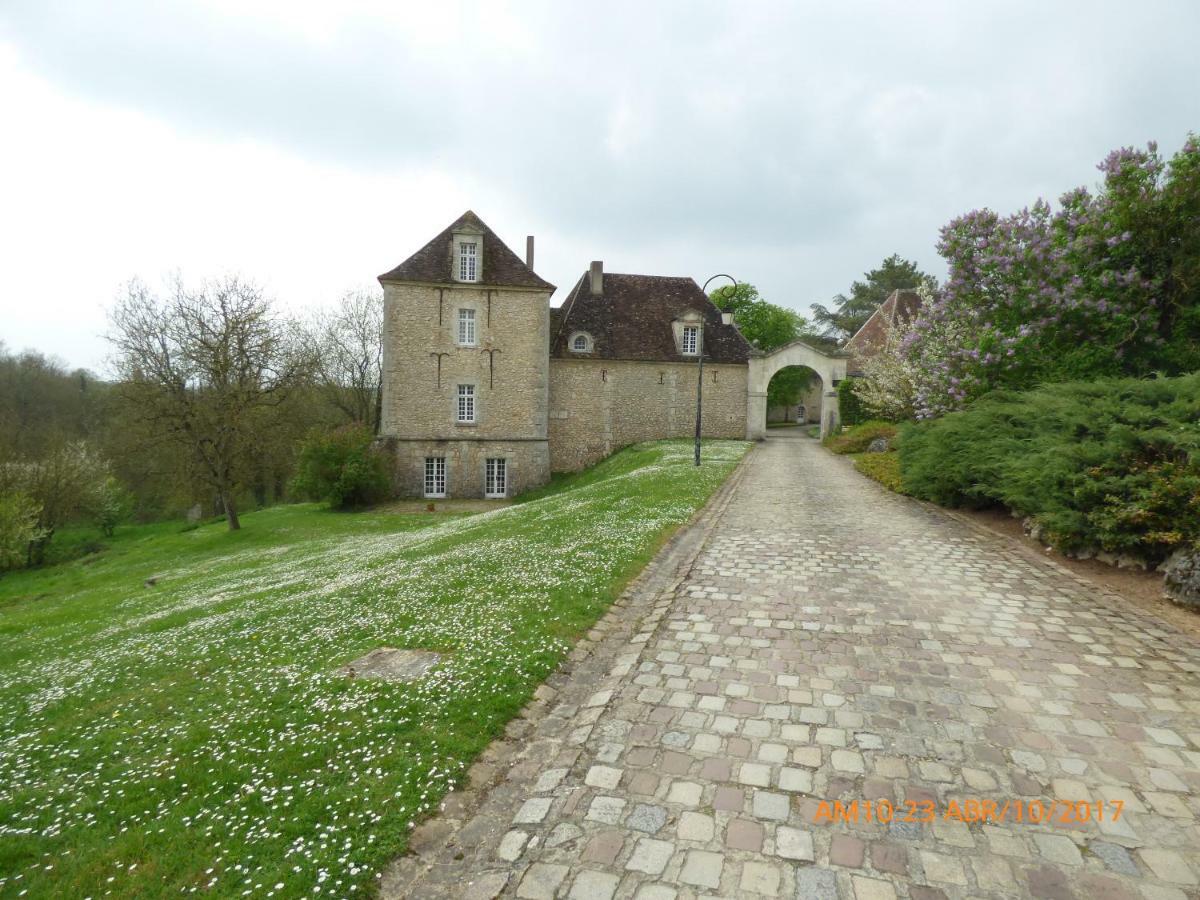 Chateau De Montrame Soisy-Bouy Exterior foto